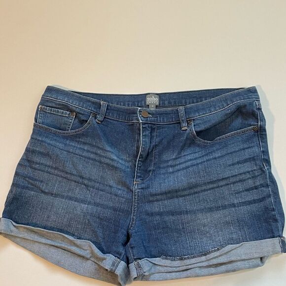 New York & Company Pants - New York & Company Soho Women14 Jean Shorts Stretch Med Wash Normcore Bohemian
